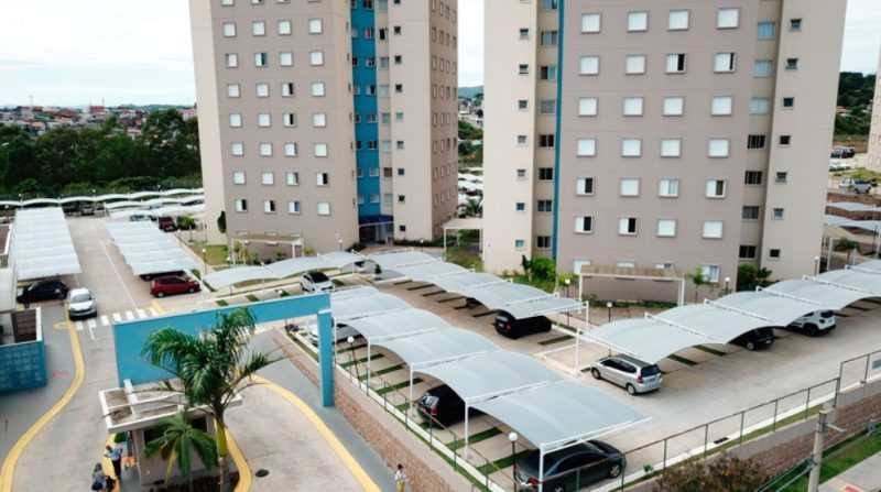 Cobertura de Estacionamento de Condomínio – Proteção, Design e Durabilidade com a MMJ Master